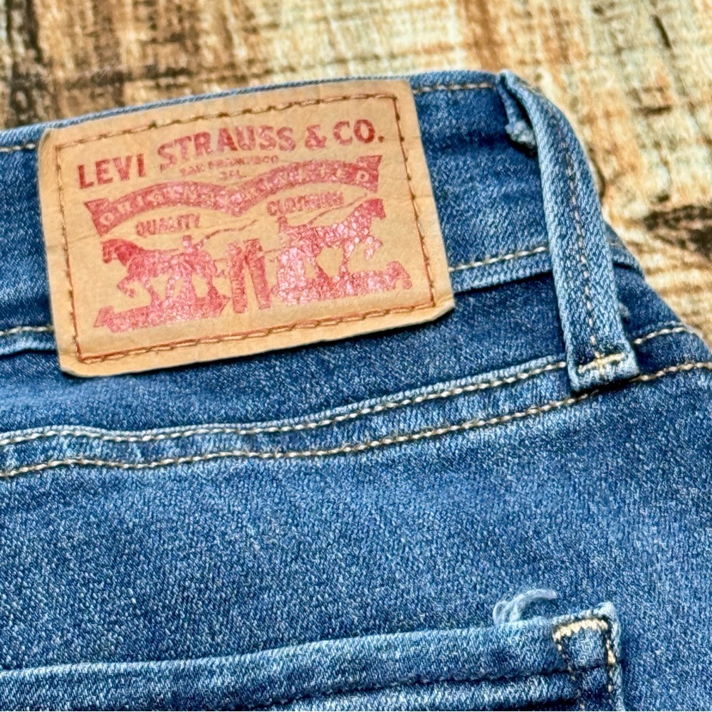 Women’s “LEVI Strauss & Co” Mid-rise Skinny Jeans | #T43 - Picture 8 of 13